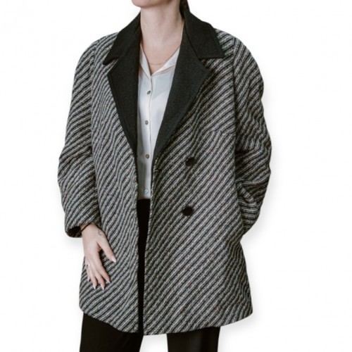 Γυναικείο Μάλλινο Παλτό Με Ριγέ Σχέδιο & Contrast Γιακά – Γκρι/Μαύρο