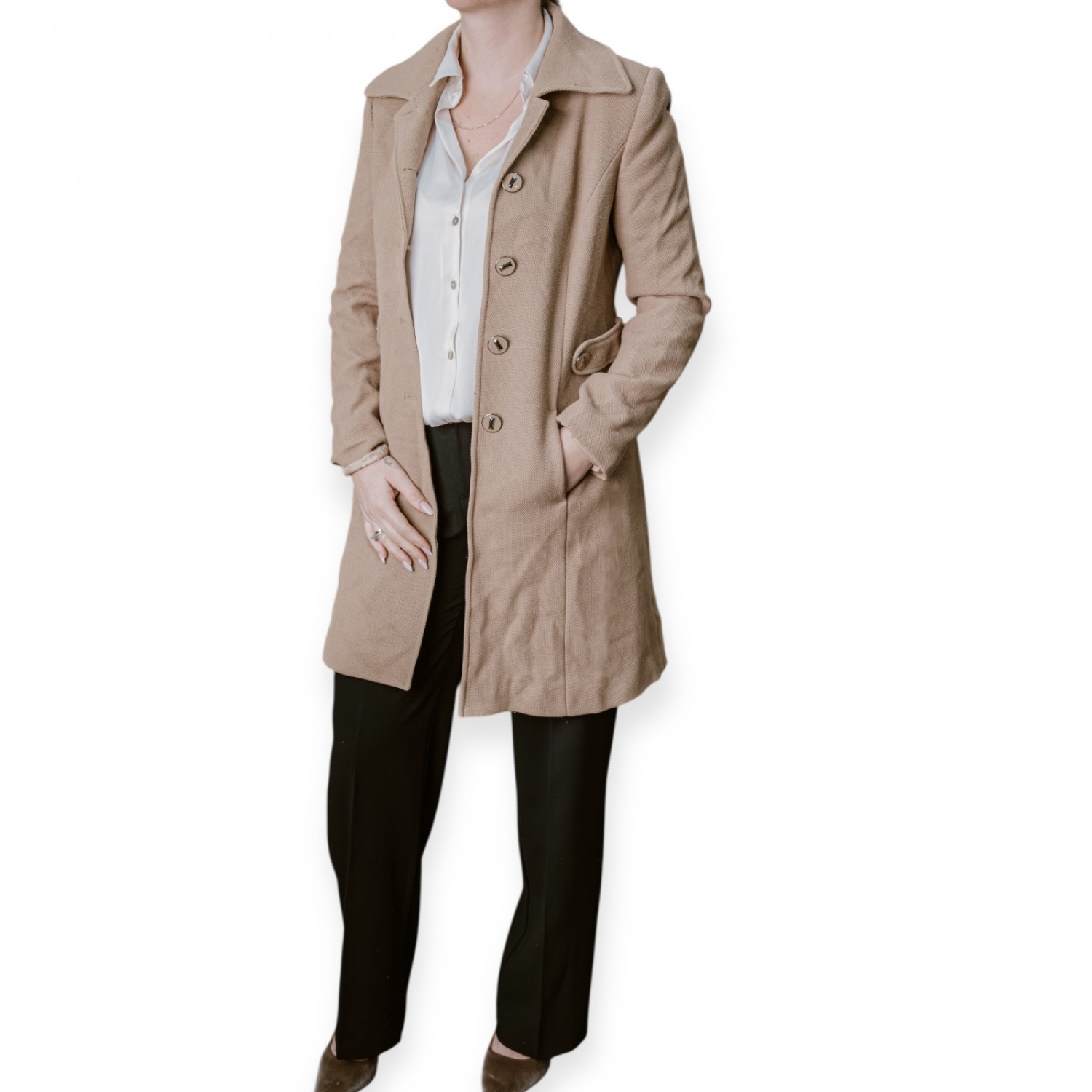 Μπεζ Παλτό Με Κουμπιά