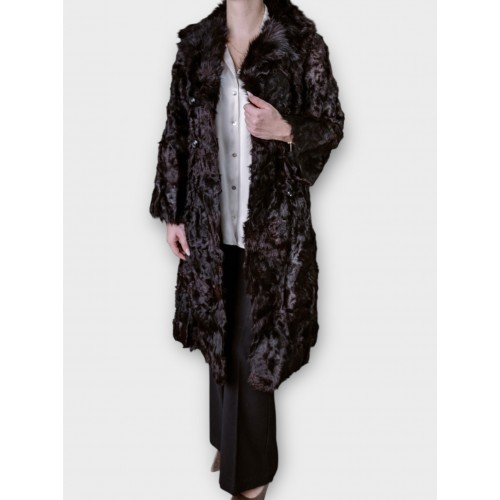 Μακριά Γούνα Σκούρου Καφέ Χρώματος