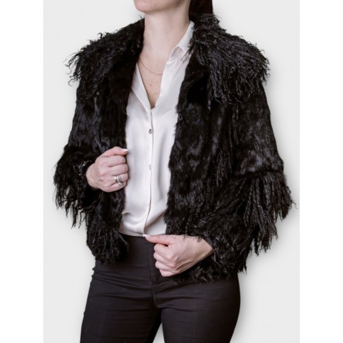 Γυναικεία Γούνα Σε Μαύρη Απόχρωση