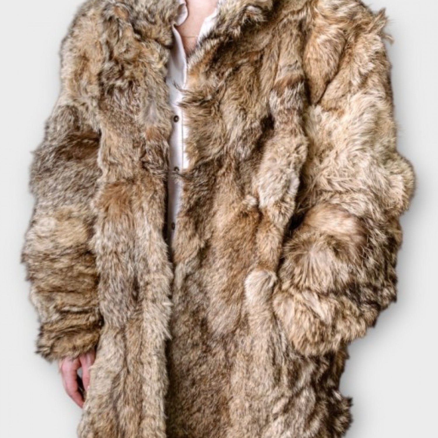 Μακρύ Γούνα Σε Φυσικές Αποχρώσεις