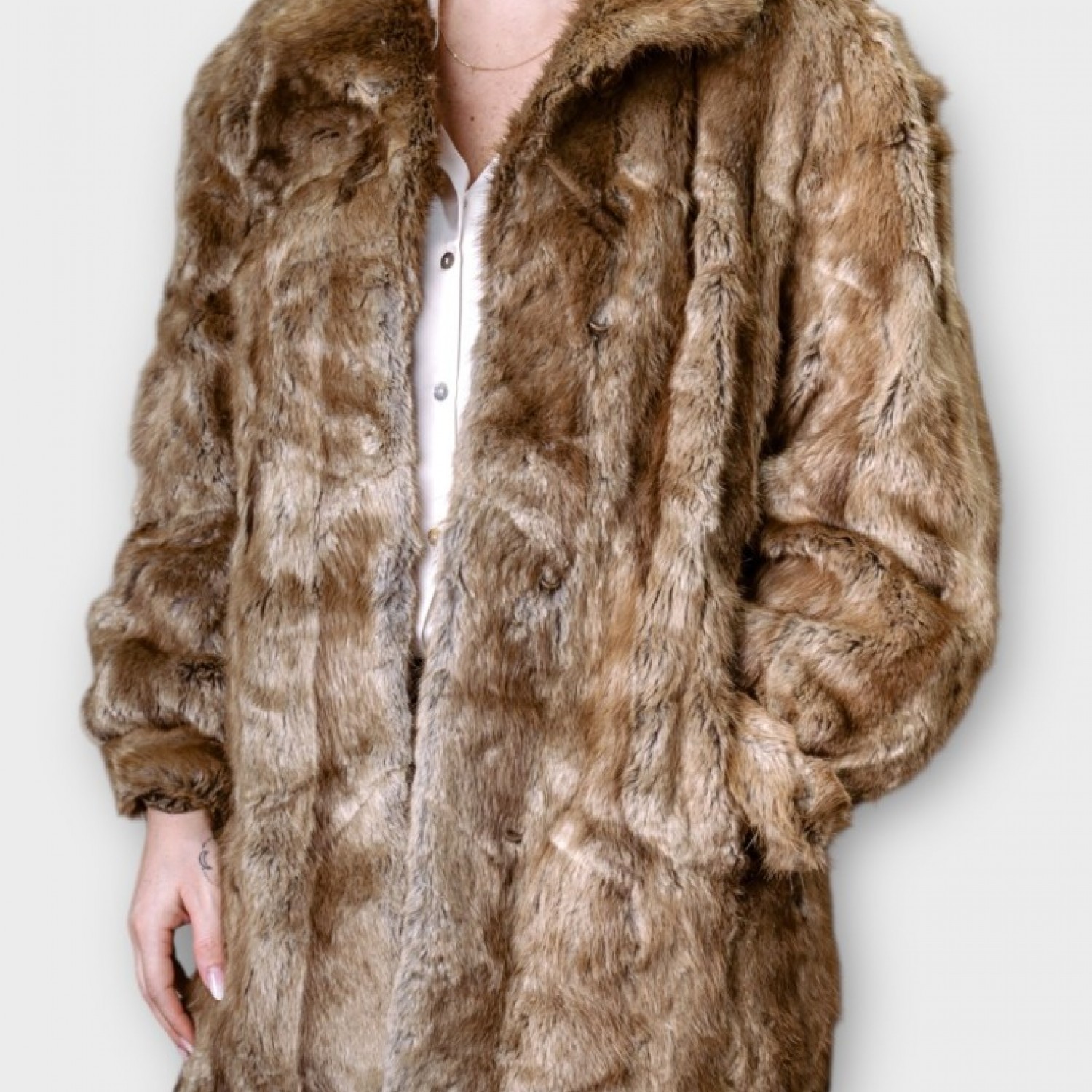 Γούνα Σε Μπεζ–Καραμελέ Αποχρώσεις