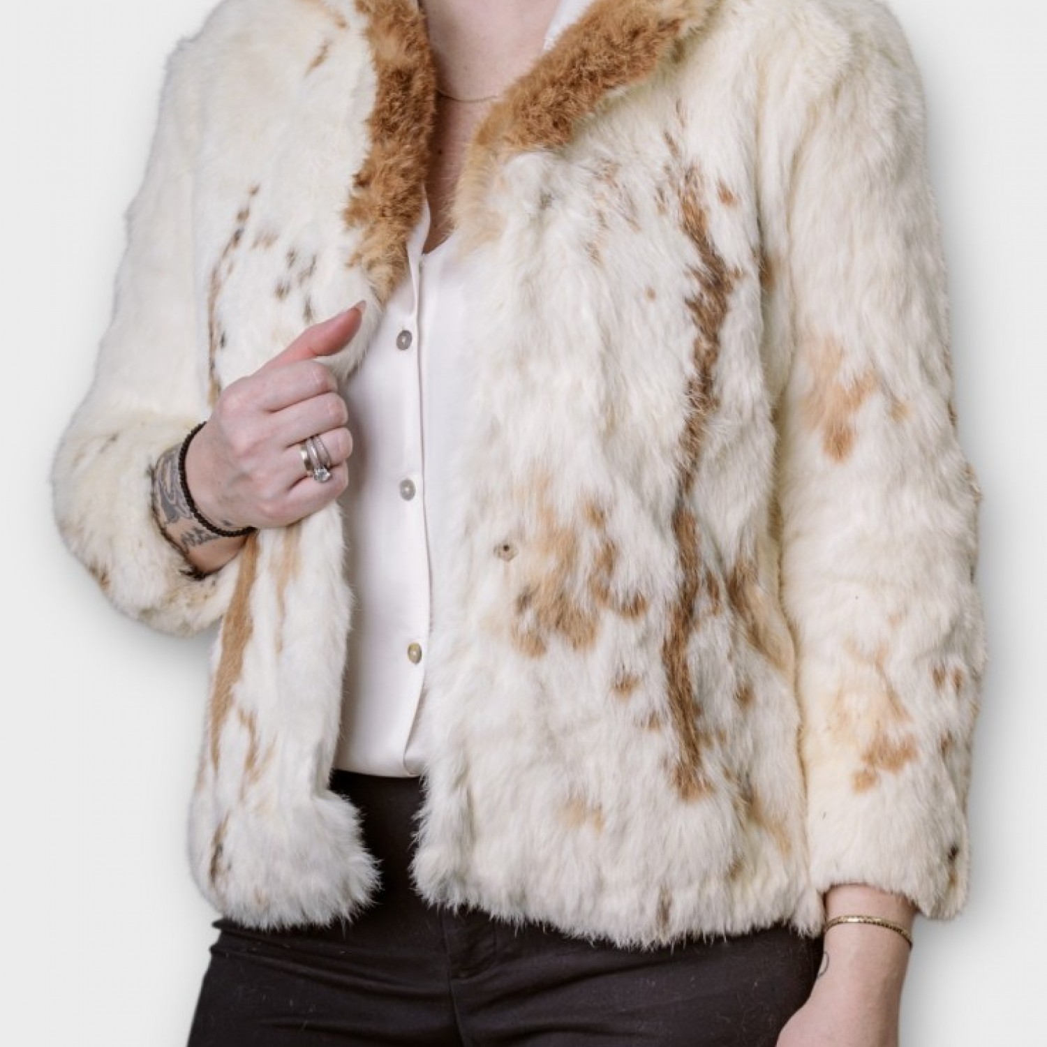 Κοντή Γούνα “Cream Caramel”