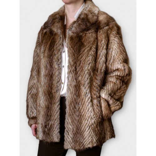 Γυναικεία Γούνα Σε Καφέ-Μπεζ Χρώμα