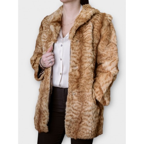 Γυναικεία Γούνα Σε Κεχριμπαρένια Απόχρωση