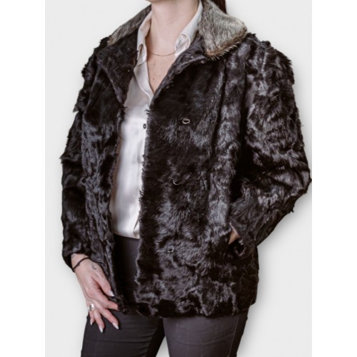 Γυναικεία Μαύρη Γούνα Με Γκρι Γιακά